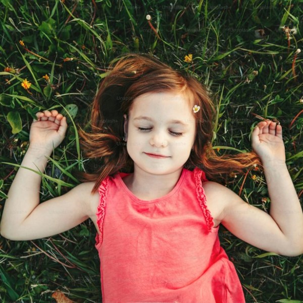 暫停，讓教練開始發生－－從技巧走向此時此地，成為「在場陪伴」