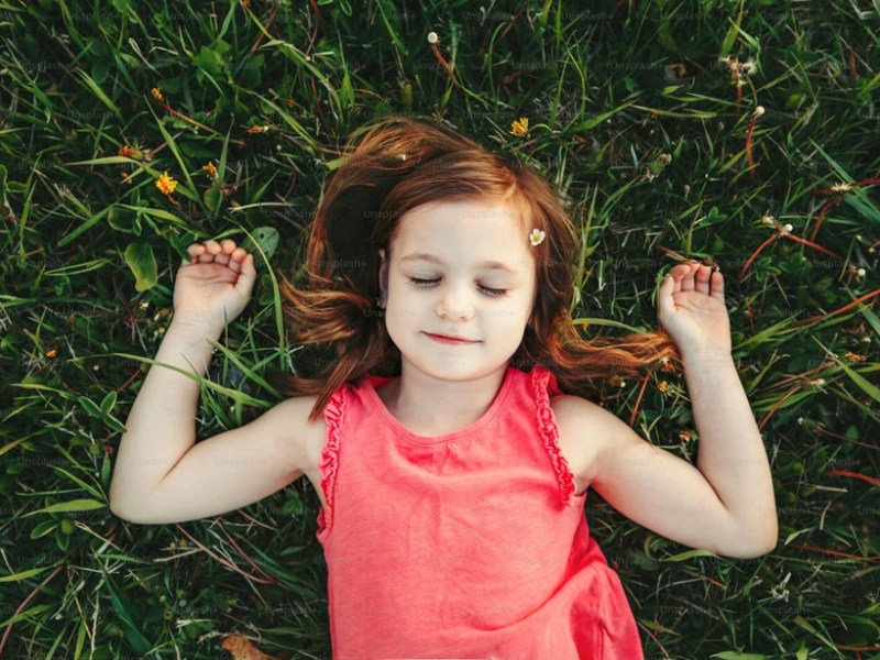 暫停，讓教練開始發生－－從技巧走向此時此地，成為「在場陪伴」